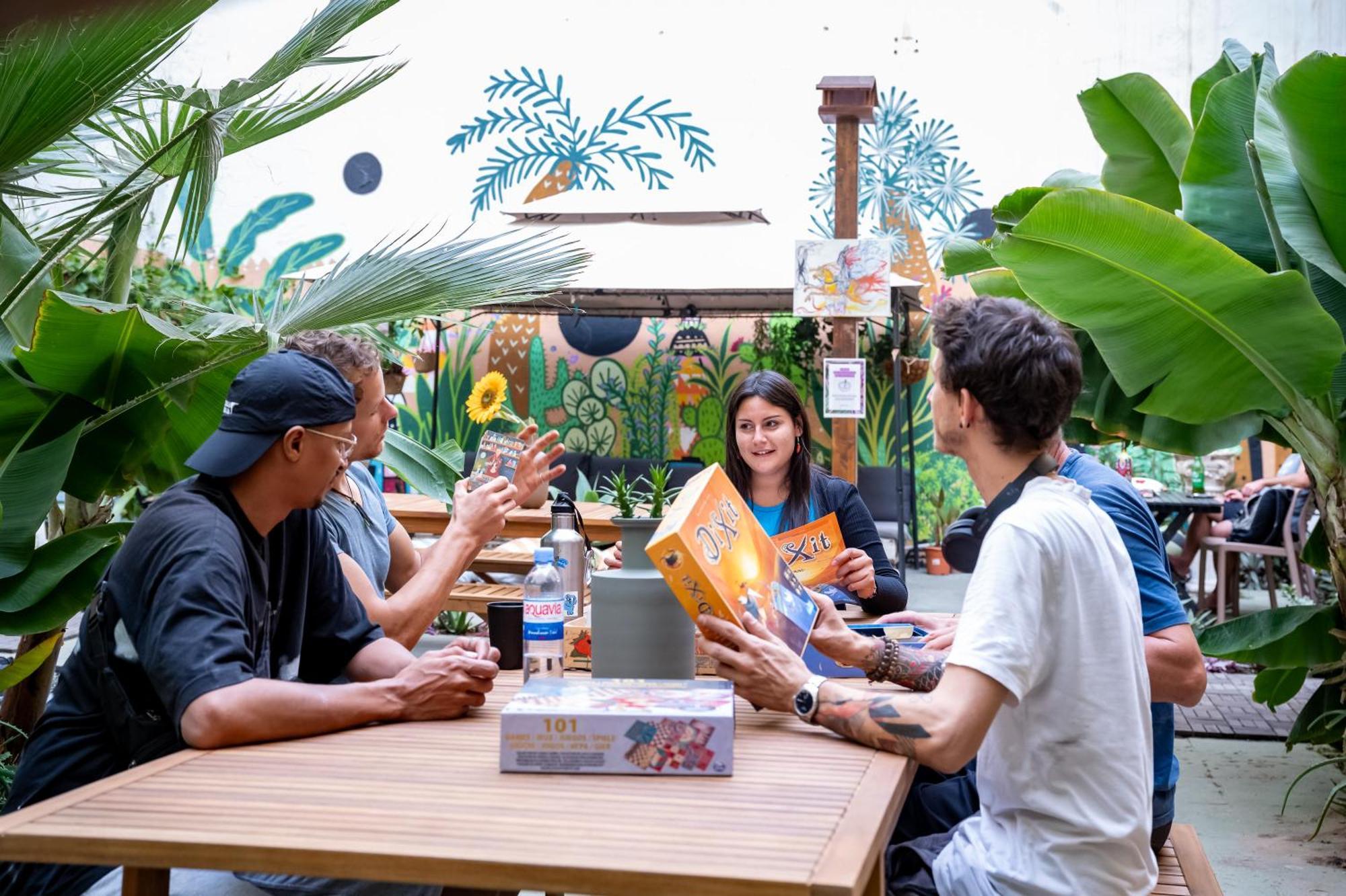 Hostel Jungle House